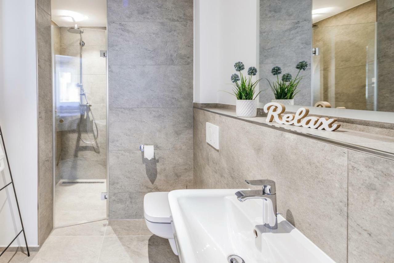 cosy grey apartments Friburgo de Brisgovia Exterior foto